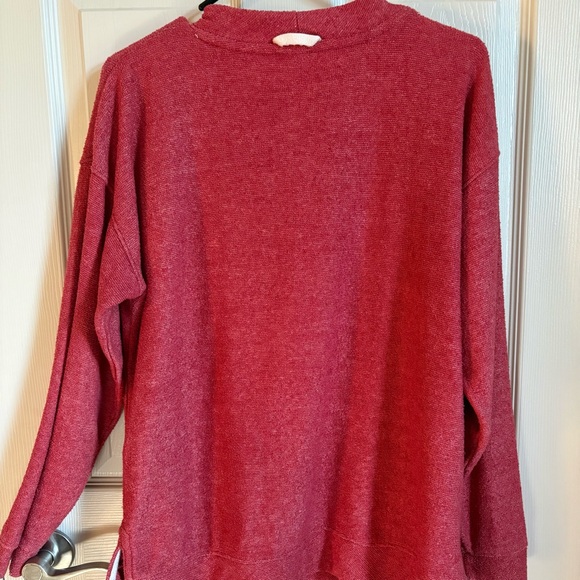 Arkansas Razorbacks Textured Top - Picture 2 of 8